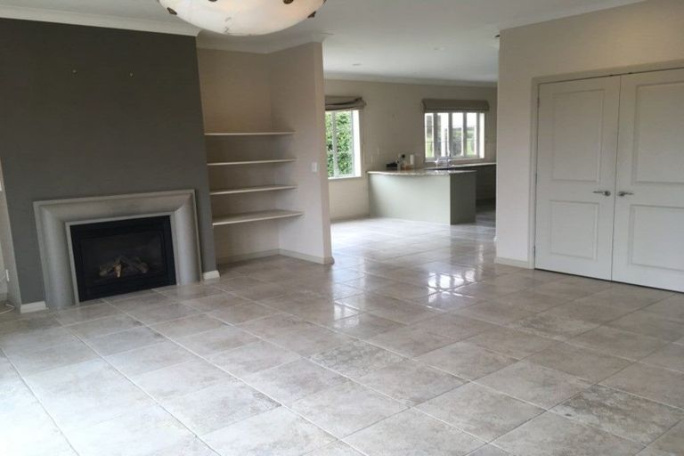 Photo of property in 38 Ashwood Avenue, Dairy Flat, Albany, 0792