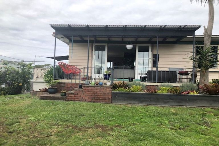 Photo of property in 12 Boundary Road, Opaheke, Papakura, 2113