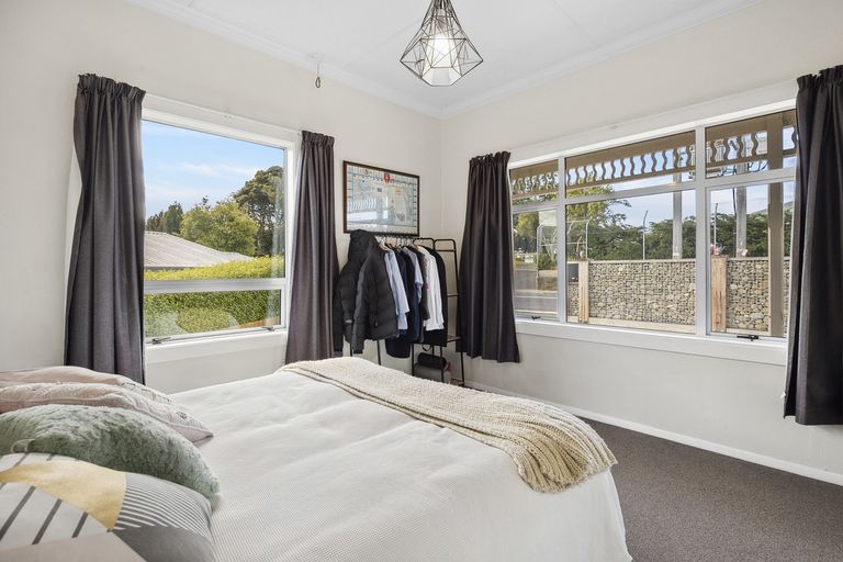 Photo of property in 212 Kenmure Road, Kenmure, Dunedin, 9011