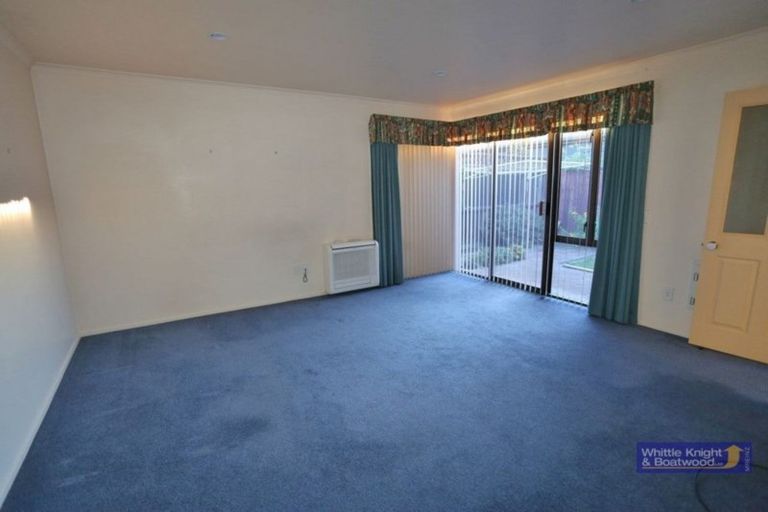 Photo of property in 37a Briarmont Street, Avondale, Christchurch, 8061