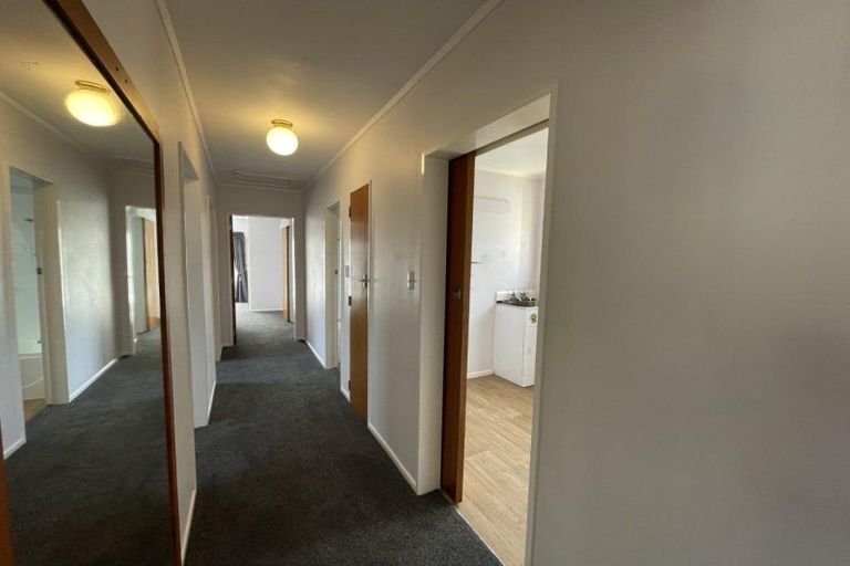 Photo of property in 2 Aiken Road, Saint Johns Hill, Whanganui, 4501