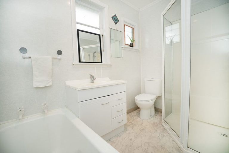 Photo of property in 50 Birmingham Street, Takaro, Palmerston North, 4412