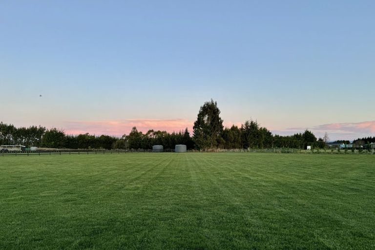 Photo of property in 17 Beal Place, Swannanoa, 7692