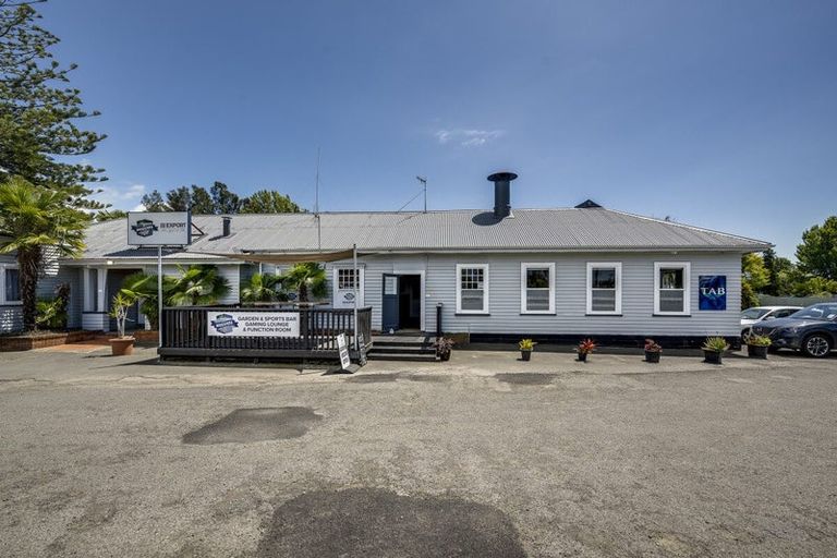 Photo of property in 340 Meeanee Road, Meeanee, Napier, 4112
