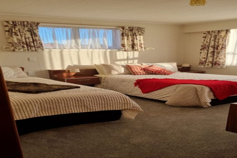 Photo of property in 9 Severn Place, Spotswood, New Plymouth, 4310