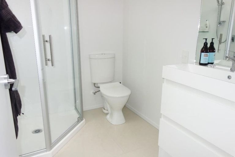 Photo of property in 2/388 Montreal Street, Christchurch Central, Christchurch, 8013