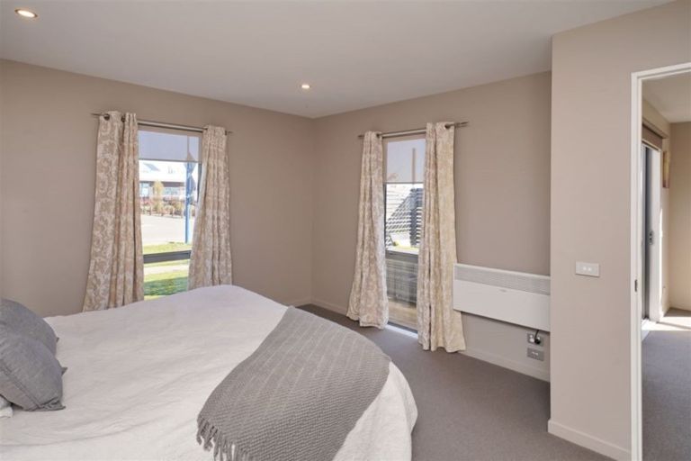 Photo of property in 38 Solander Road, Pegasus, 7612