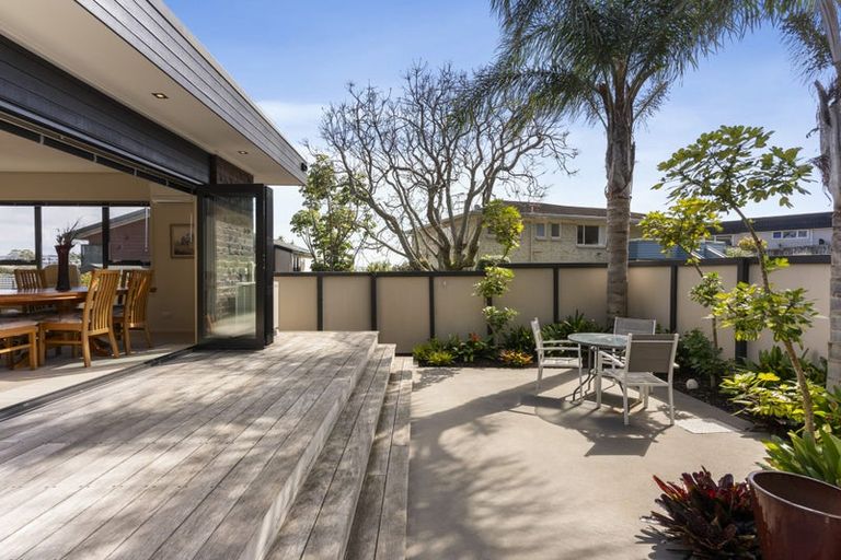 Photo of property in 1/7 Proteus Place, Half Moon Bay, Auckland, 2012