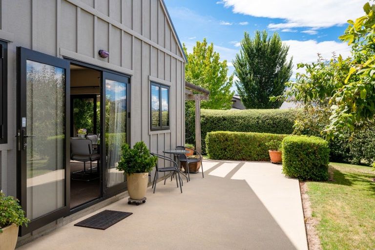 Photo of property in 2 Snowberry Street, Albert Town, Wanaka, 9305