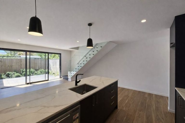 Photo of property in 4/206 Geraldine Street, Edgeware, Christchurch, 8013