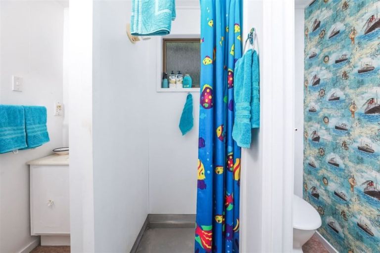 Photo of property in 834 Thames Coast Road, Tapu, Thames, 3575