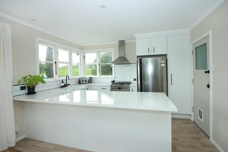 Photo of property in 32 Mccardle Road, Pahiatua, 4984