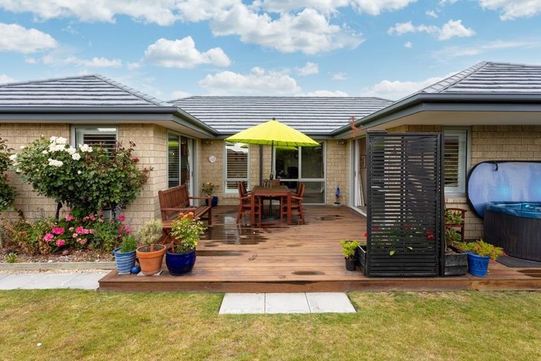 Photo of property in 67 Aviemore Drive, Marshland, Christchurch, 8083