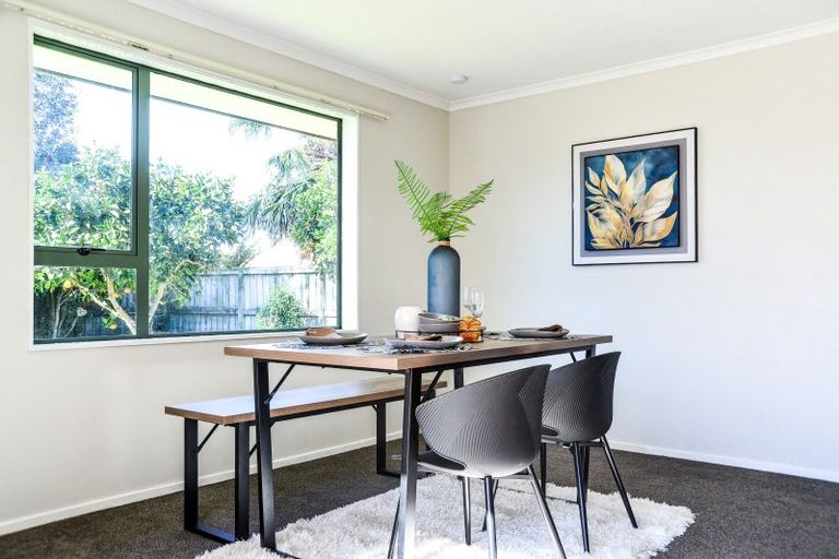 Photo of property in 25 Newfield Drive, Fairview Downs, Hamilton, 3214