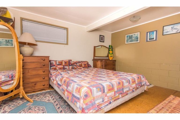 Photo of property in 30 Ocean View Road, Huia, Auckland, 0604