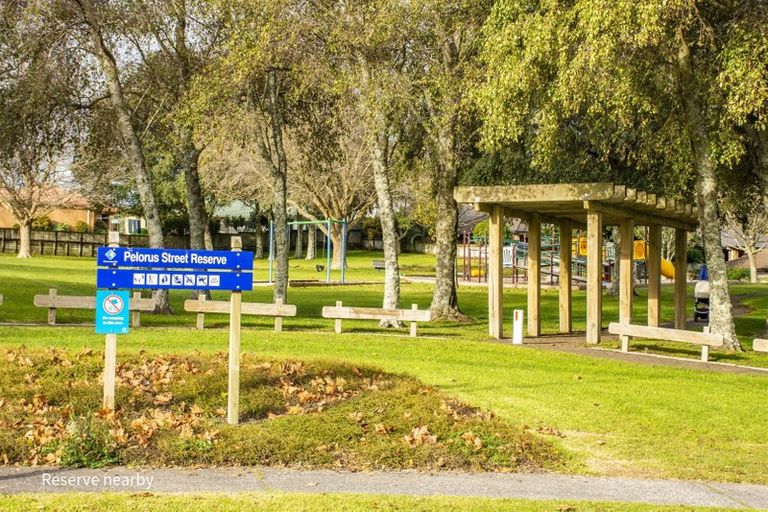 Photo of property in 59 Pelorus Street, Welcome Bay, Tauranga, 3112