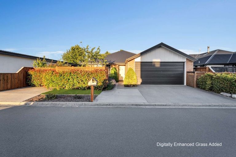 Photo of property in 9 Vittoria Lane, Pegasus, 7612