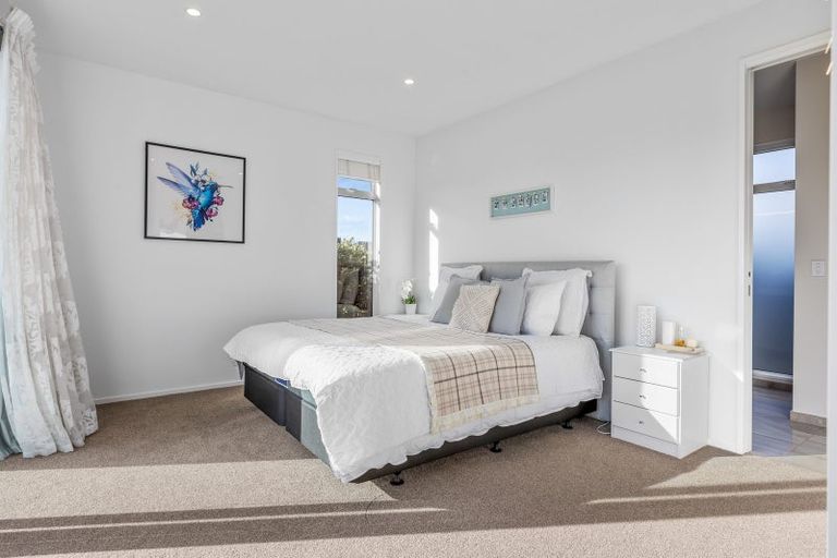 Photo of property in 10 Silver Peaks Drive, West Melton, 7618