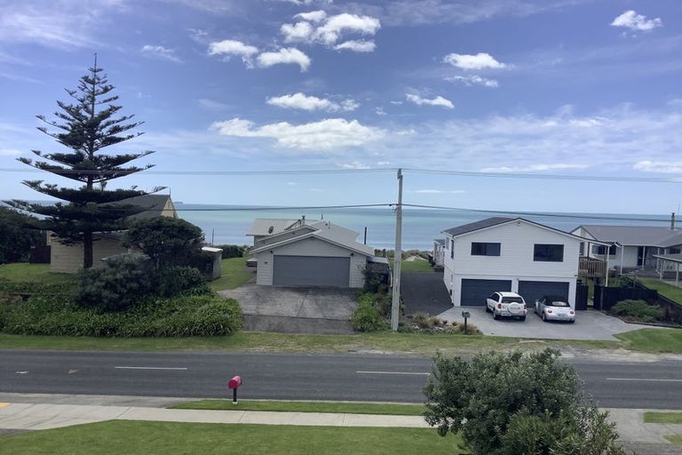 Photo of property in 396 Pukehina Parade, Pukehina, Te Puke, 3189