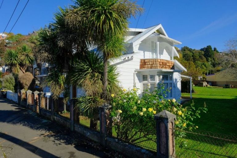 Photo of property in 184 Queen Street, North Dunedin, Dunedin, 9016