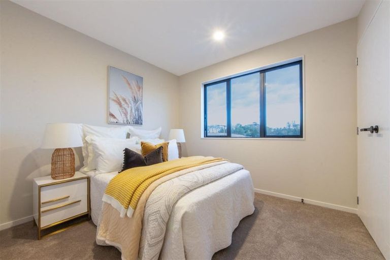 Photo of property in 4 Greenbrier Street, Westgate, 0814