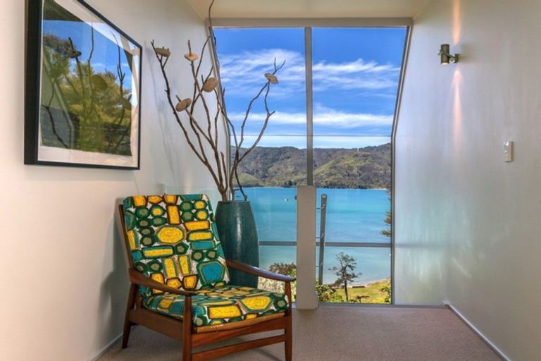 Photo of property in 30 Soucis Lane, Okiwi Bay, French Pass, 7193