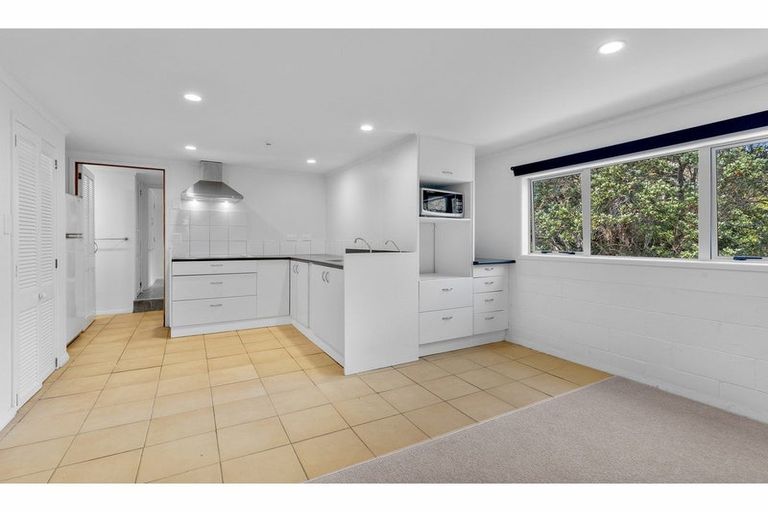 Photo of property in 57 Hauraki Road, Leigh, Warkworth, 0985