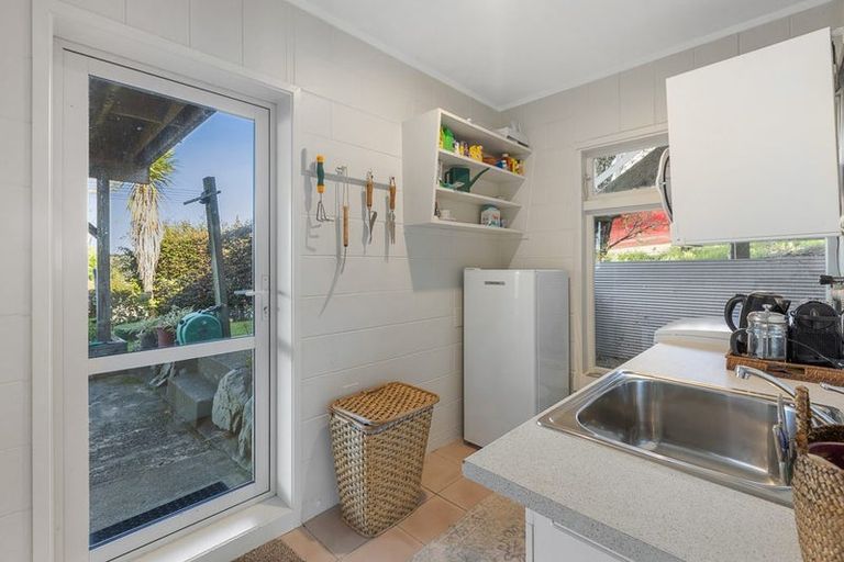 Photo of property in 8 Lysnar Road, Matakana, Warkworth, 0985