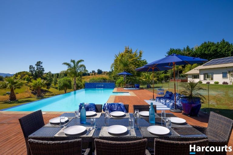 Photo of property in 35 Redwood Park Road, Redwood Valley, Richmond, 7081