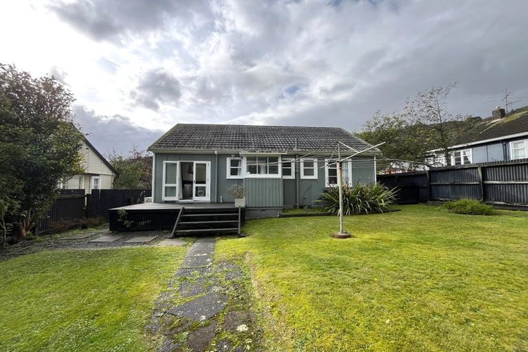 Photo of property in 79 Wilkie Crescent, Naenae, Lower Hutt, 5011