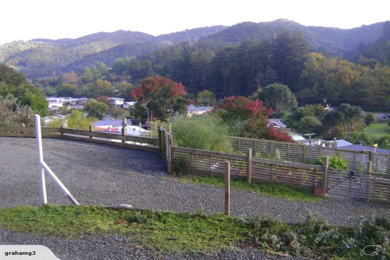 Photo of property in 20 Willow Place, Horahora, Whangarei, 0110
