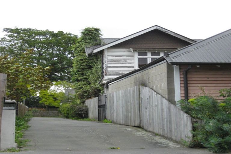 Photo of property in 2/19 Wai-iti Terrace, Burnside, Christchurch, 8053