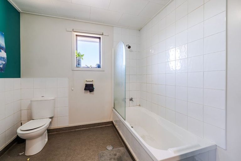 Photo of property in 12 Glen Road, Mornington, Dunedin, 9011