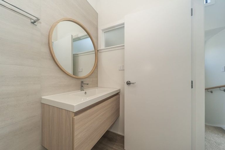 Photo of property in 21 Tireti Road, Titahi Bay, Porirua, 5022