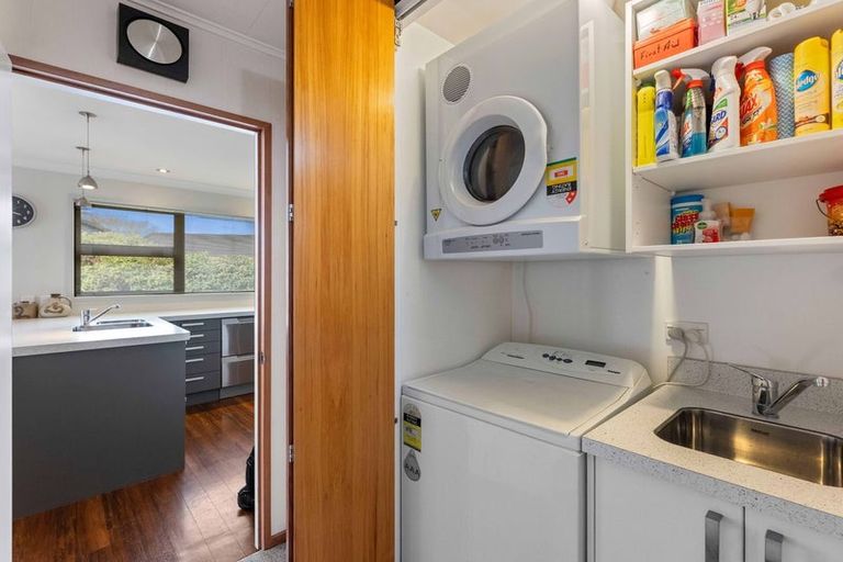 Photo of property in 1 Cherry Lane, Milton, 9220