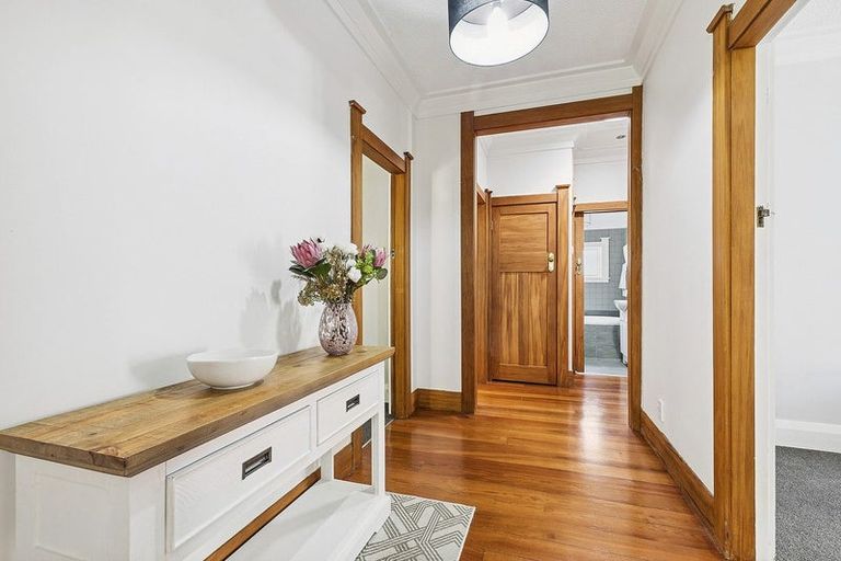 Photo of property in 51 Oban Street, Wadestown, Wellington, 6012