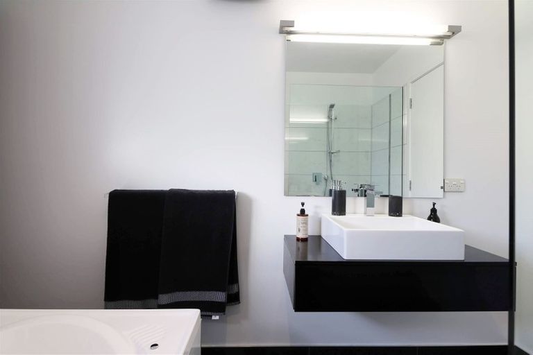 Photo of property in 92 Douglas Street, Highfield, Timaru, 7910