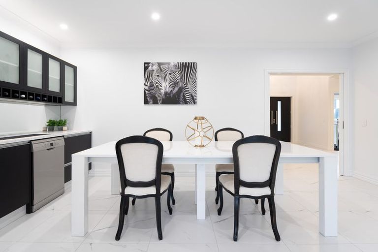 Photo of property in 100 Melksham Drive, Churton Park, Wellington, 6037