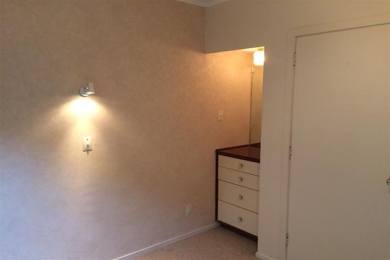 Photo of property in 398 Muritai Road, Eastbourne, Lower Hutt, 5013