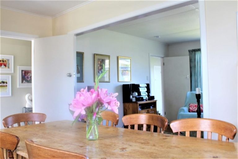 Photo of property in 188 Cornfoot Street, Castlecliff, Whanganui, 4501