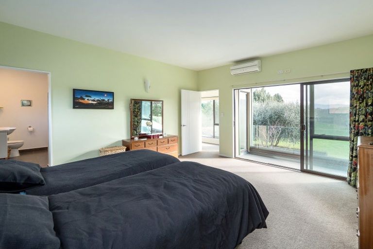 Photo of property in 328 Fabians Road, Morison Bush, Greytown, 5794