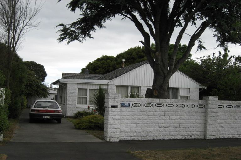 Photo of property in 38 Dunster Street, Burnside, Christchurch, 8053