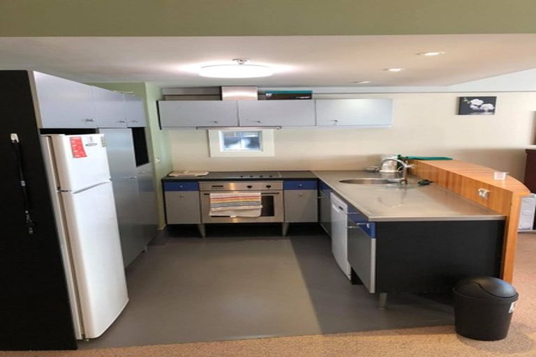 Photo of property in St Pauls Apartments, 100/43 Mulgrave Street, Thorndon, Wellington, 6011