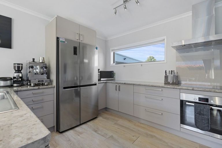 Photo of property in 6 Mountain View Road, Te Aroha, 3320