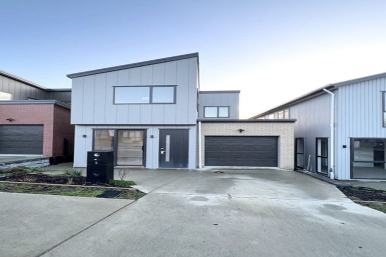 Photo of property in 6 Pohewa Road, Silverdale, 0932