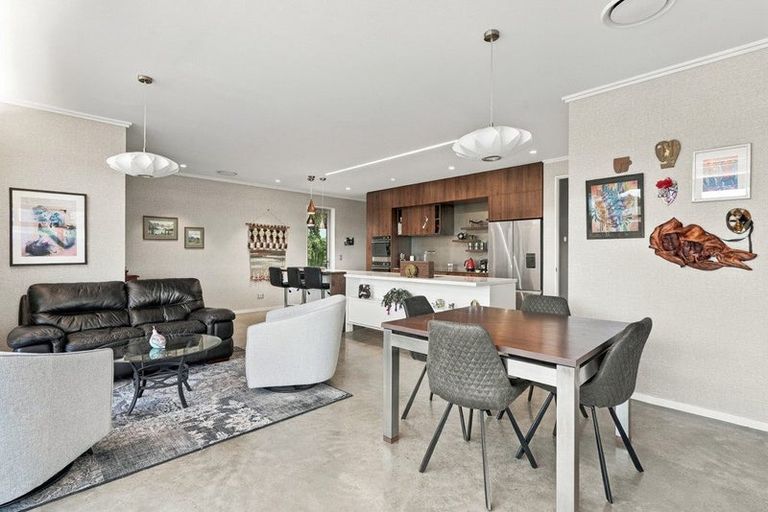 Photo of property in 50 Woodlau Rise, Huntsbury, Christchurch, 8022