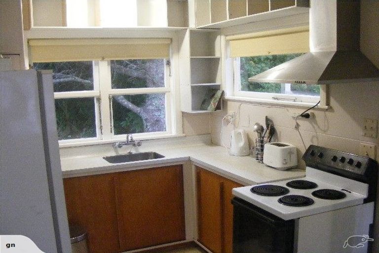 Photo of property in 19 Monowai Road, Johnsonville, Wellington, 6037