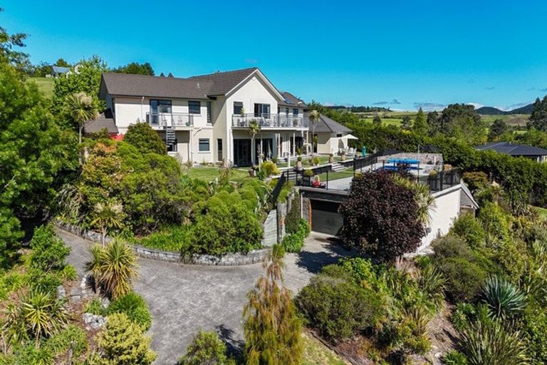 Photo of property in 184 Ferndale Way, Rangatira Park, Taupo, 3384