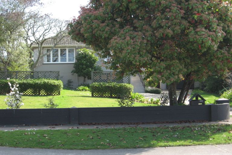 Photo of property in 8 Davidson Street, Glenholme, Rotorua, 3010