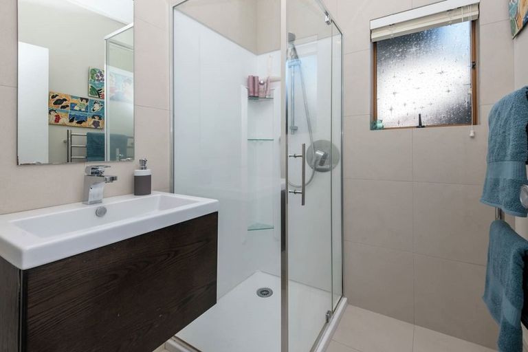 Photo of property in 3/119 Ridge Road, Howick, Auckland, 2014